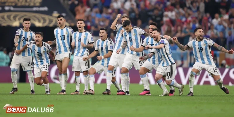 Argentina đăng quang sau 36 năm ròng rã chờ đợi