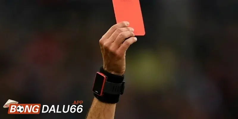 Ưu và nhược điểm của kèo thẻ đỏ
